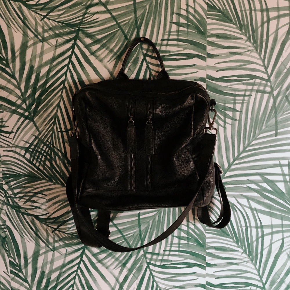 Amazon dual backpack + shoulder bag ✨